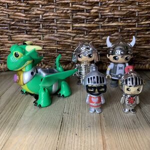 Ryans World Knights & Green Dragon with Pull Back Action Lot Bonkers Toys 2020